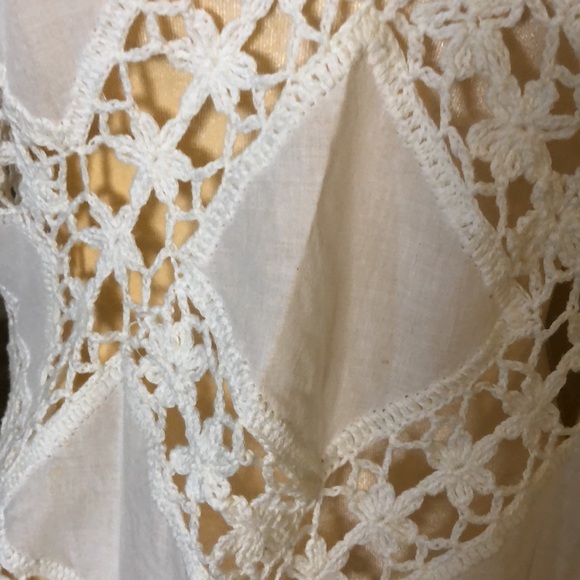 White top by Boston Proper - Picture 6 of 9